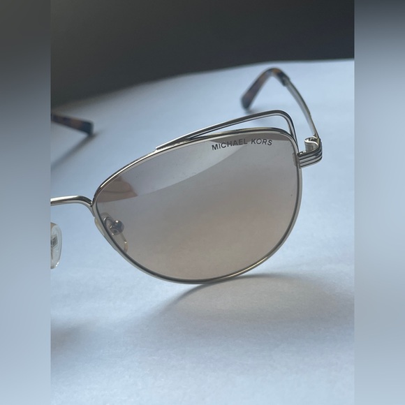 Michael Kors sunglasses - Picture 12 of 17